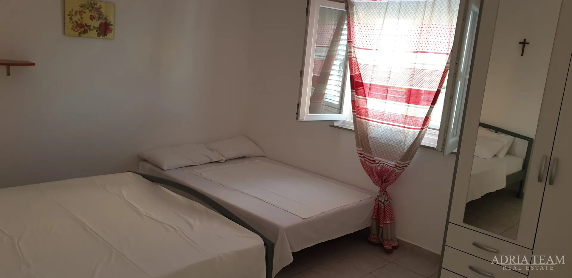 apartmanska kuća u 1.redu do mora - slika 23