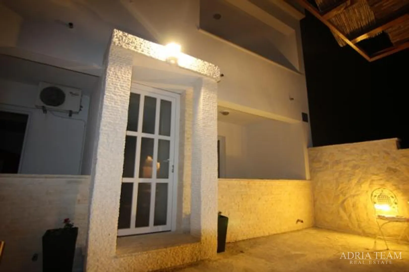 apartmanska kuća sa 7 apartmana, privlaka - slika 10