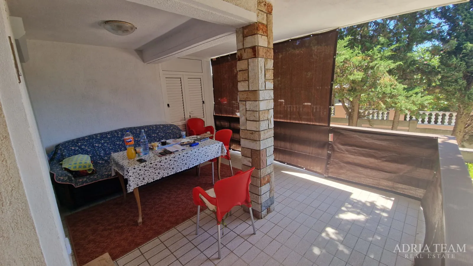 tri renovirana apartmana 400 m od plaže - slika 11