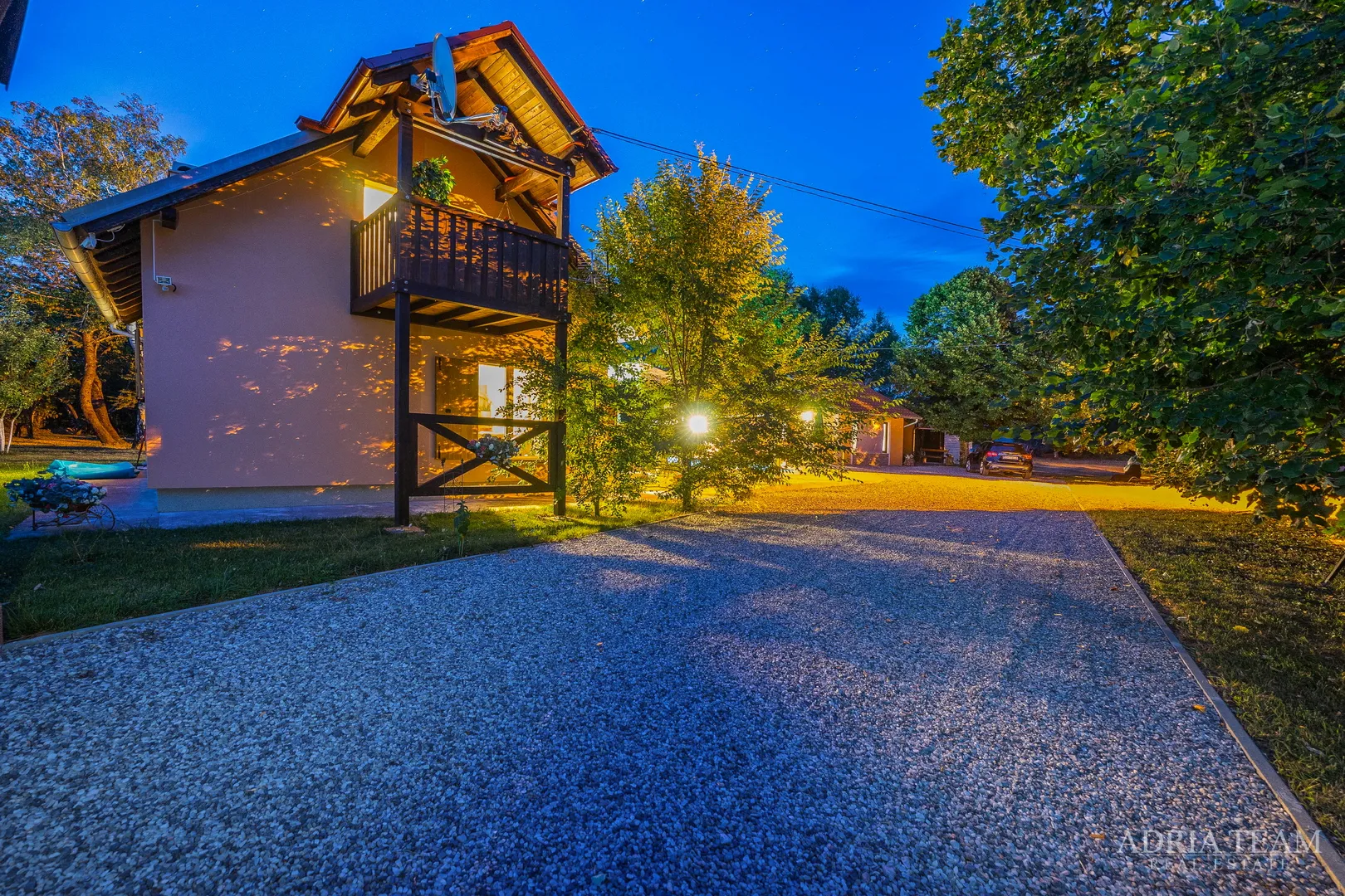 imanje s luksuznom vilom s grijanim bazenom i natkrivenom terasom - 10 000 m2 zemljišta! - slika 218