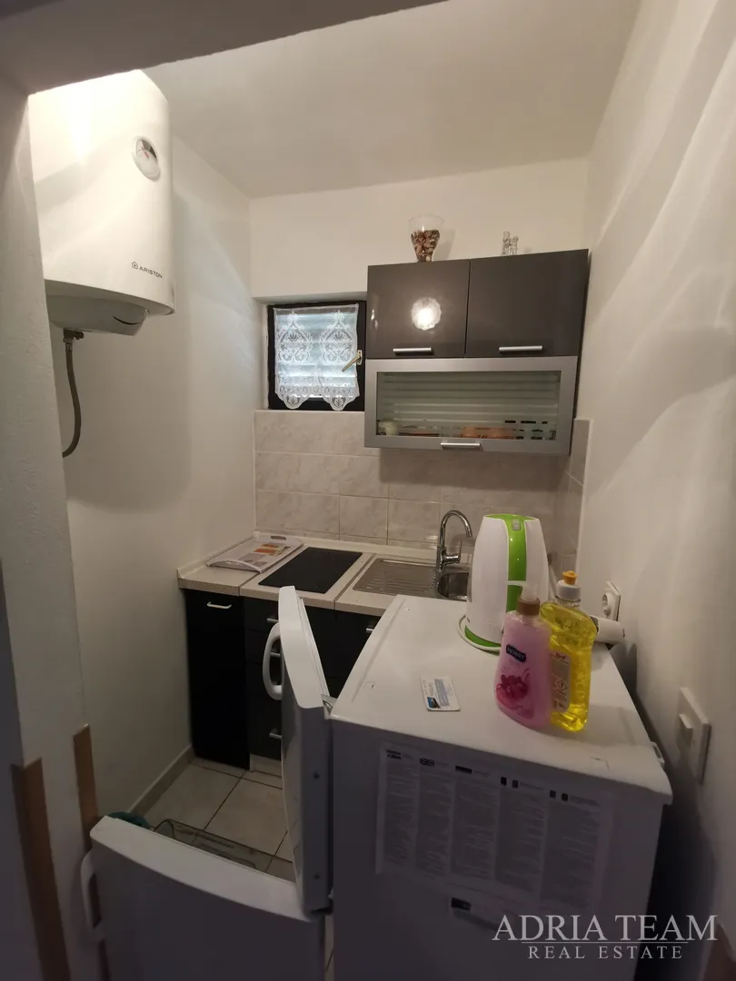 izvrsna investicija, 50 m od mora! pag, povljana - slika 11