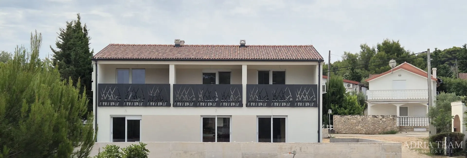 Apartman U Nizu, Novogradnja - Pašman