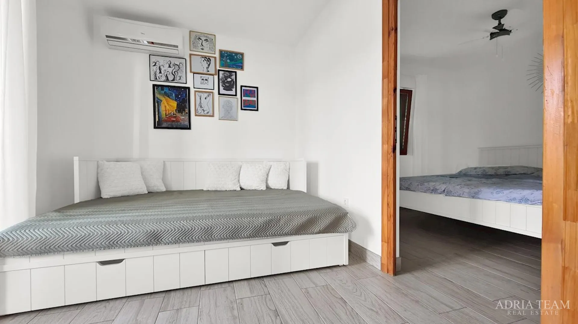 preuređena apartmanska kuća s mogućnošću poslovne namjene, prvi red do mora - meka draga - slika 6