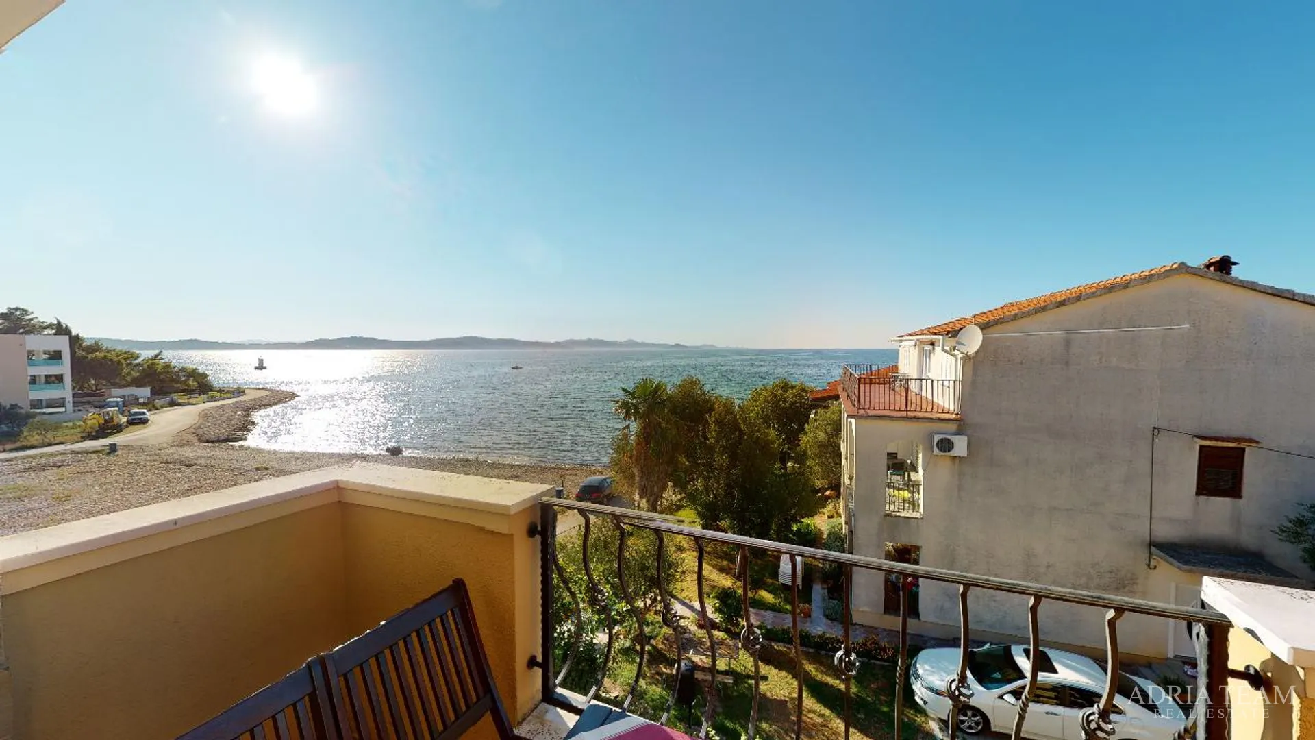hotel s konobom i krovnom terasom, 1. red do mora - sukošan - slika 70