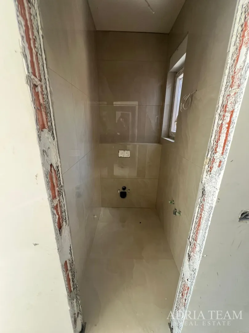 apartmani u novogradnji udaljeni 200 m od mora - seline - slika 46