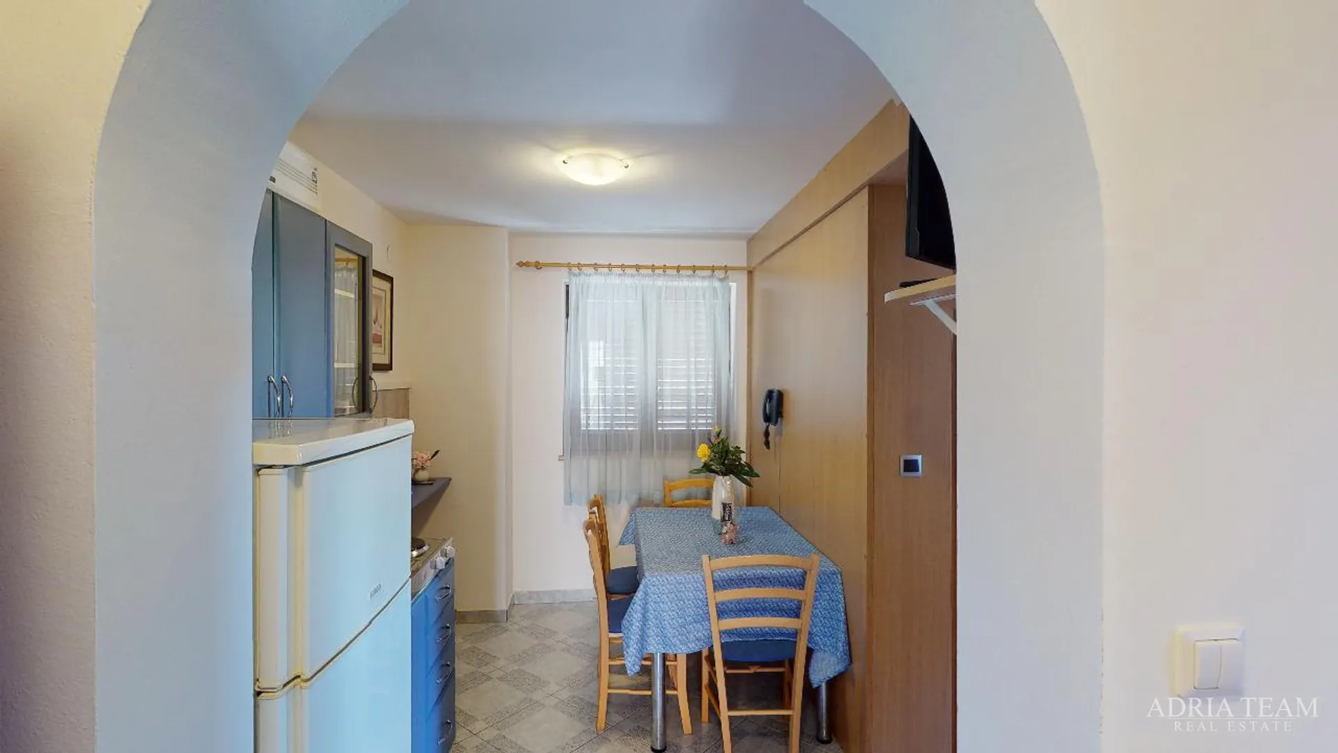 hotel s konobom i krovnom terasom, 1. red do mora - sukošan - slika 54