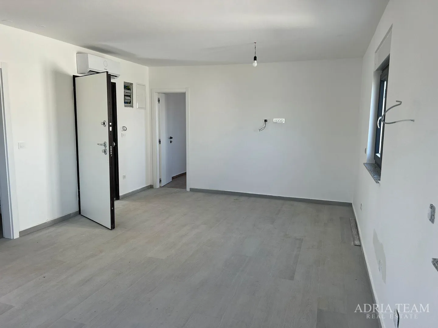 apartmani u stambenoj zgradi u novogradnji - povljana, pag - slika 15