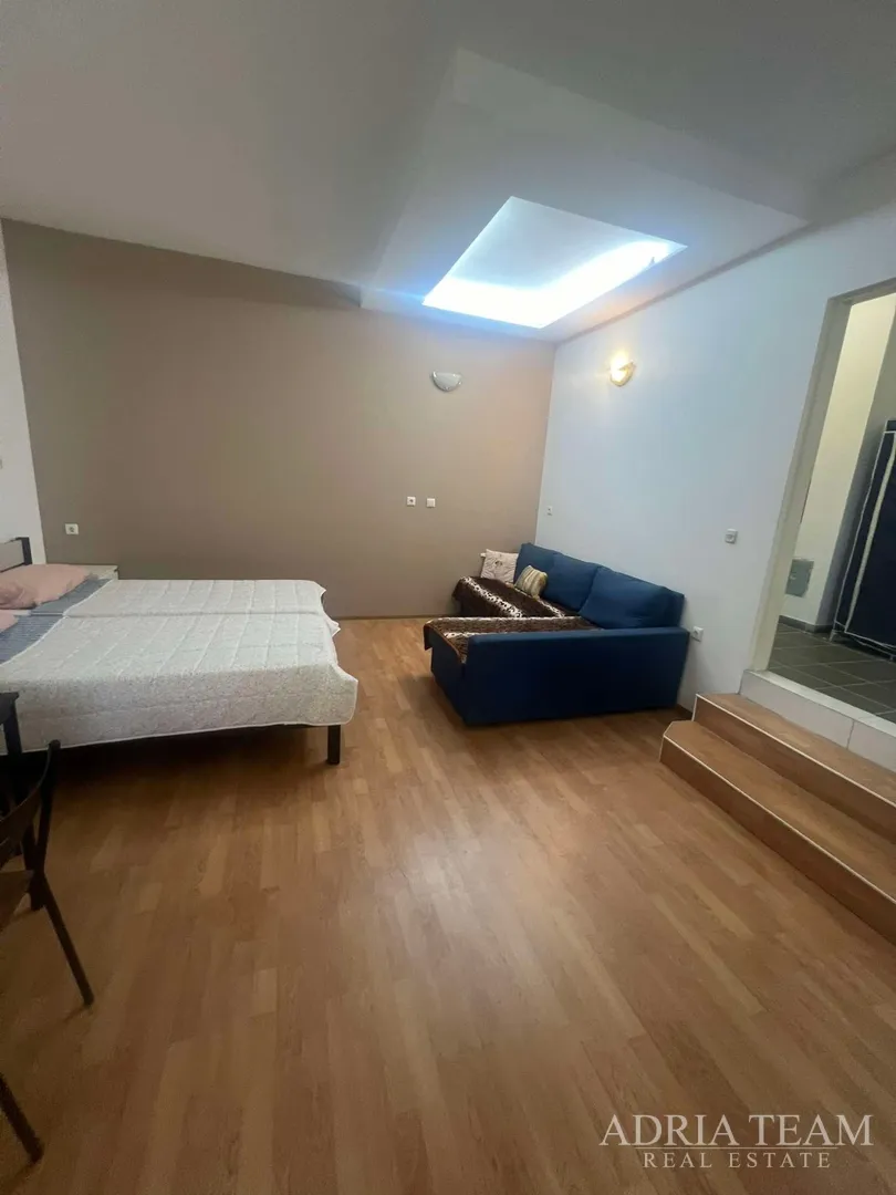 top pozicija!! izvrsna prilika za poslovni ili stambeni prostor - zadar - slika 17