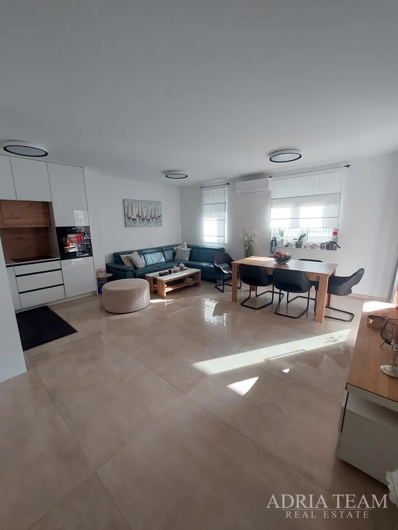 apartman u stambenoj zgradi, 80 m od mora - diklo, zadar posebna ljetna akcija! - slika 46