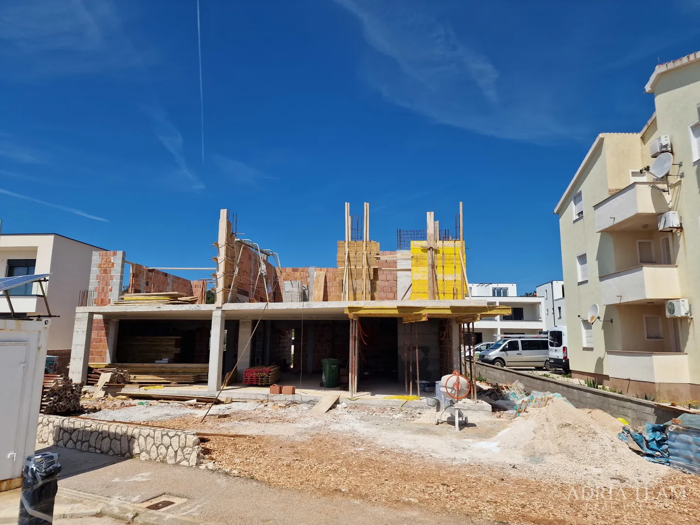 apartmani, novogradnja, prvi red do mora - vir, južna strana, centar - slika 13
