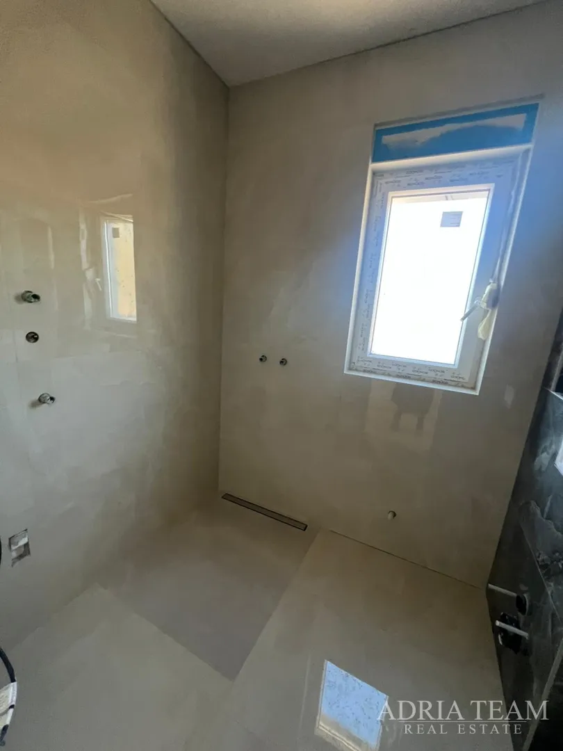 apartmani u novogradnji udaljeni 200 m od mora - seline - slika 48