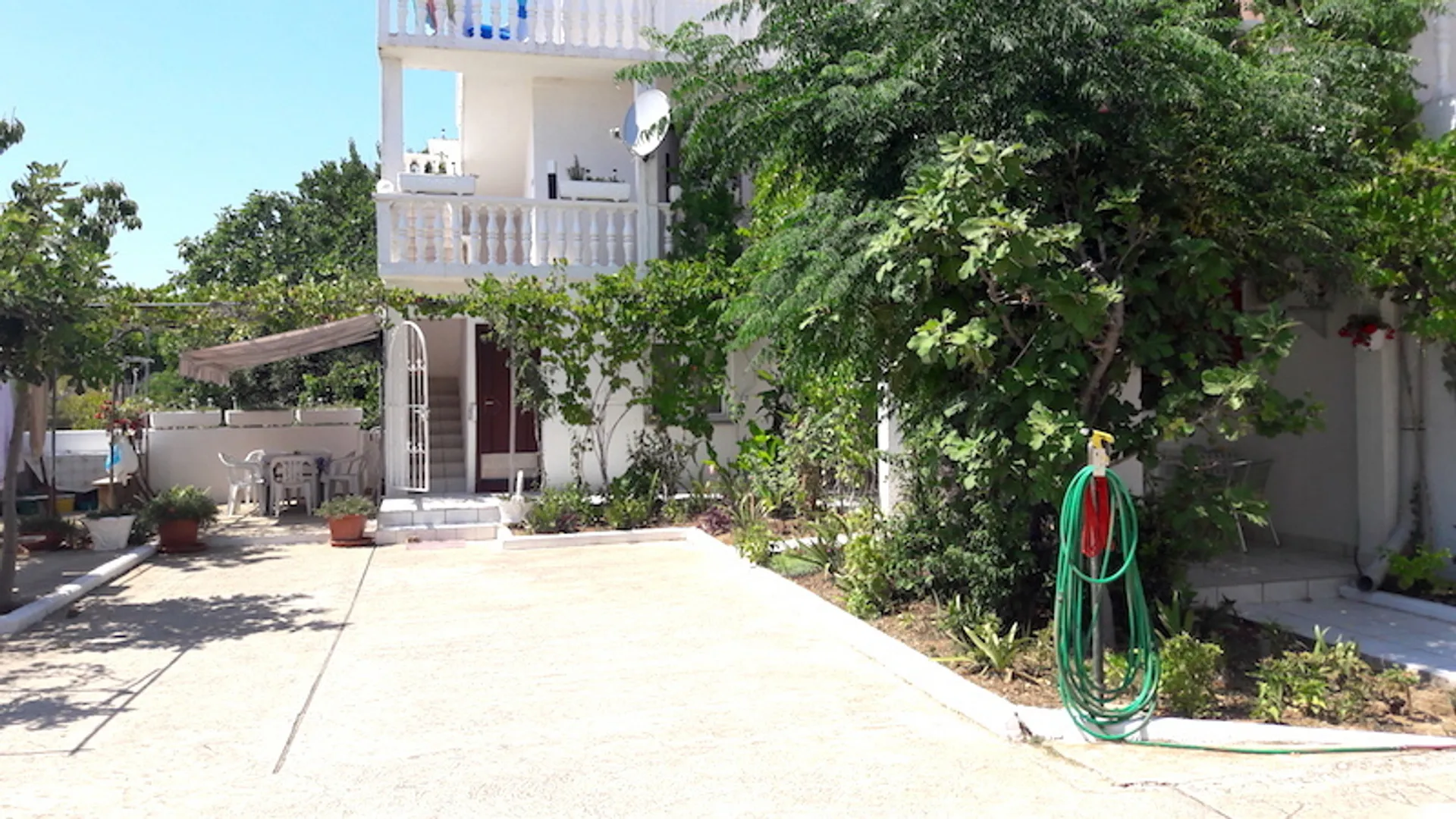 apartmanska kuća s pogledom na more - vir - slika 9