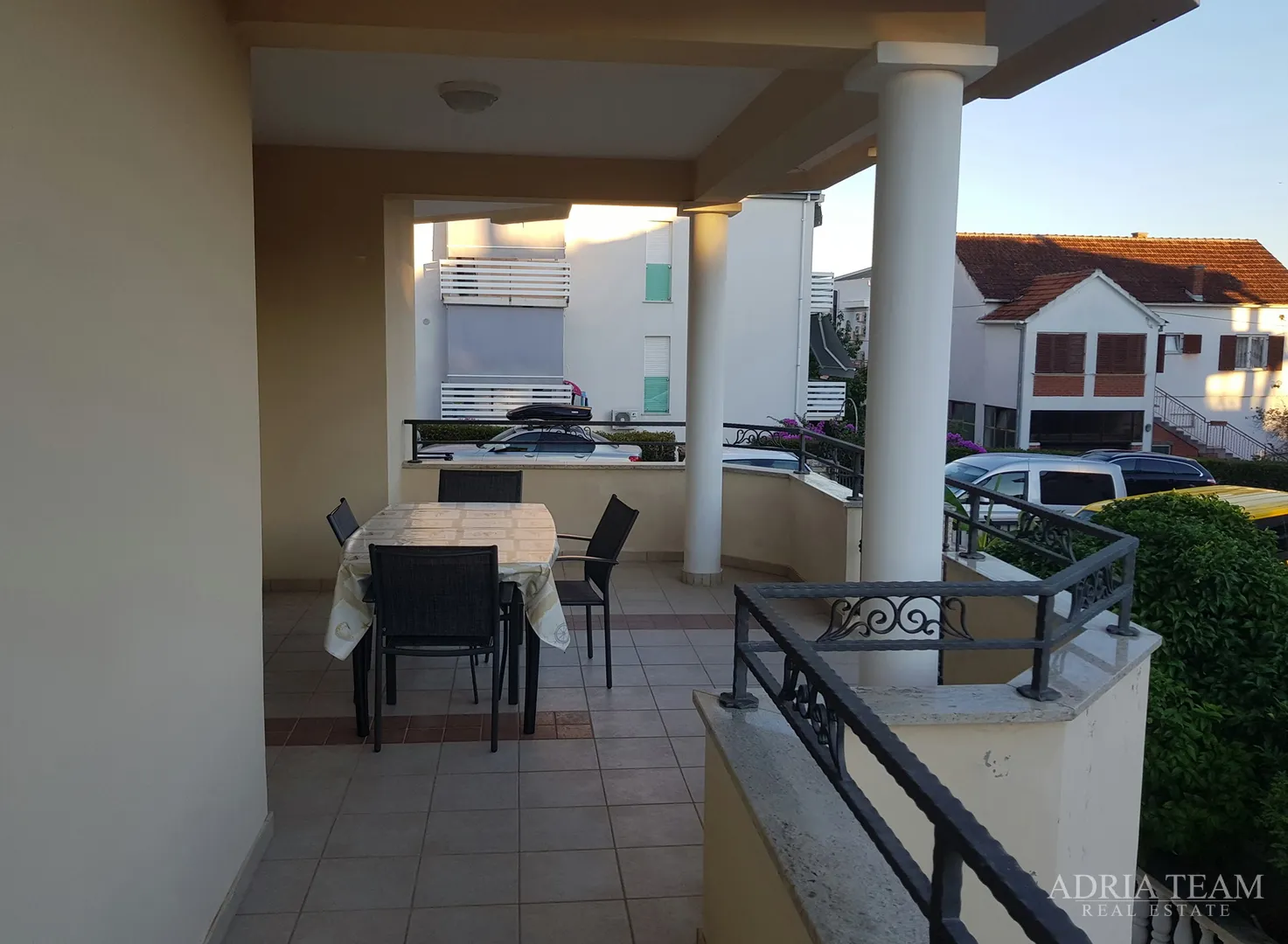 vila sa 7 apartmana, pogled na more - diklo, zadar - slika 51