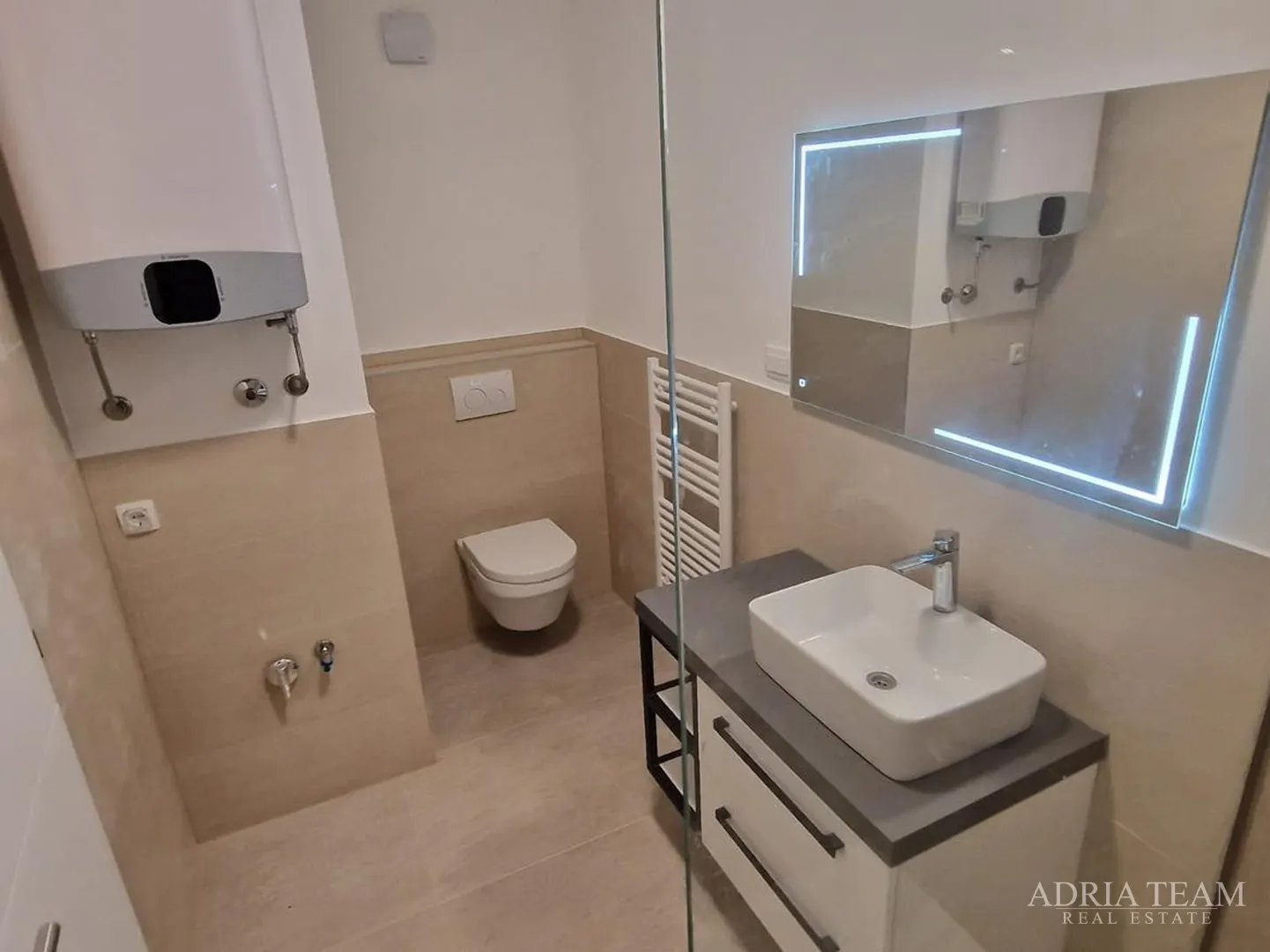 apartmani u stambenoj zgradi u prizemlju, novogradnja - vir - slika 18