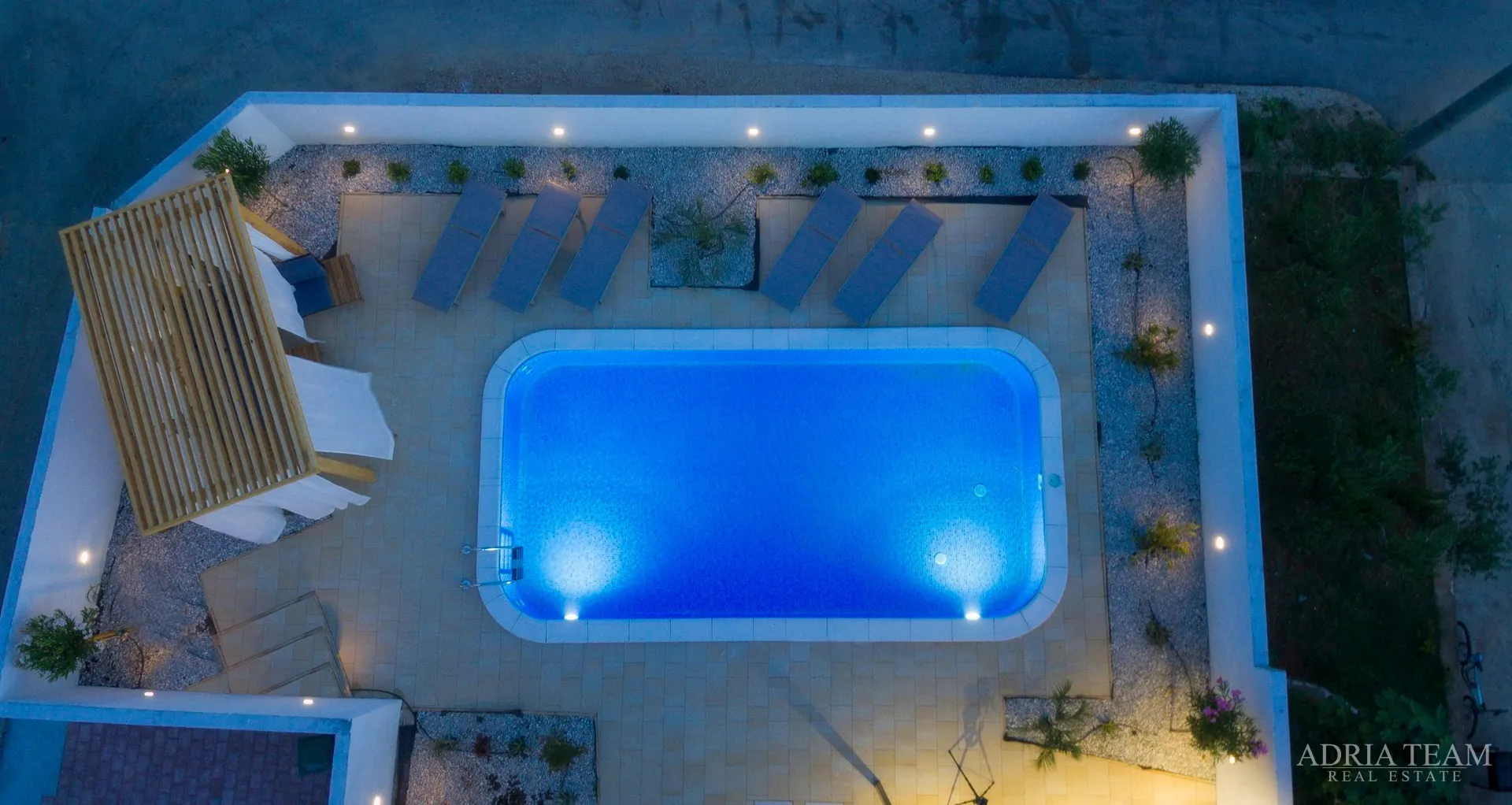 apartmanska kuća s bazenom, mirna i tiha pozicija, posedarje - slika 3