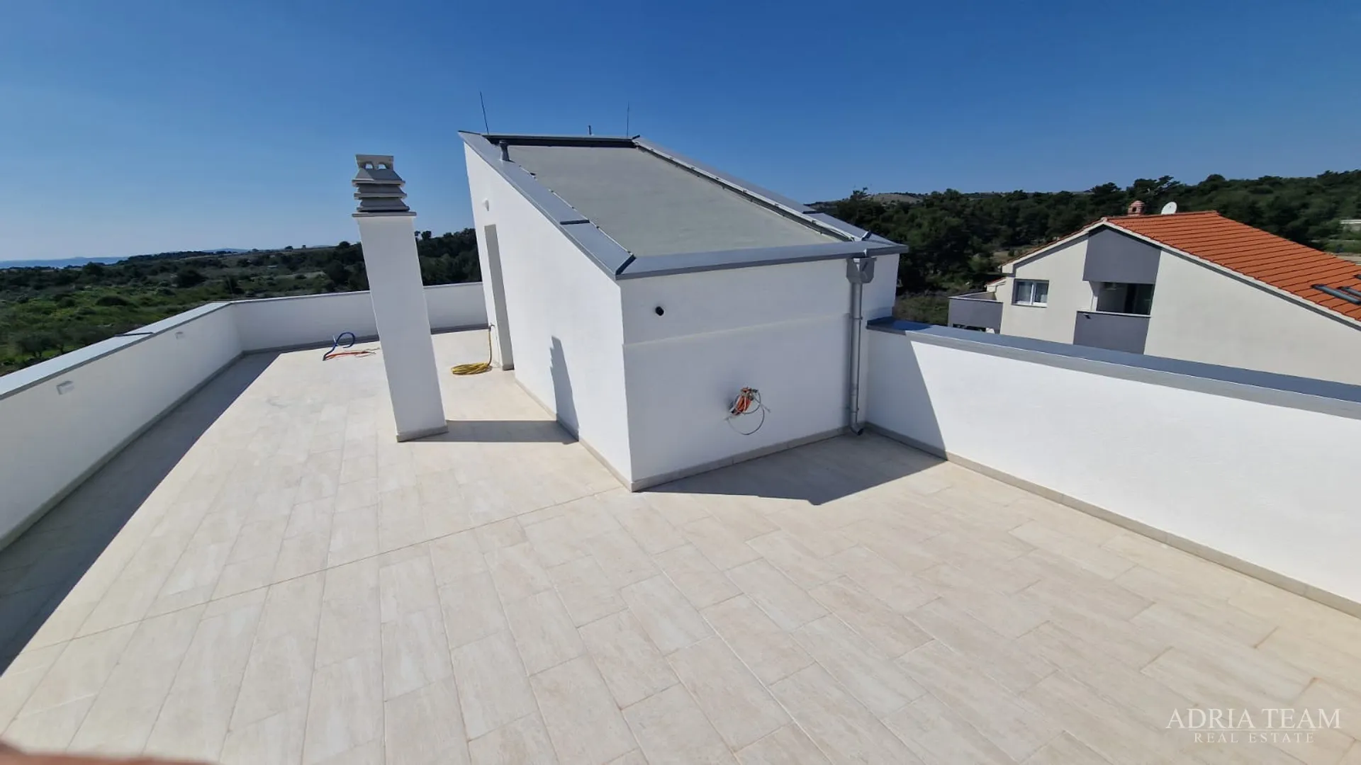 apartmani u stambenoj zgradi, novogradnja - vir - slika 29