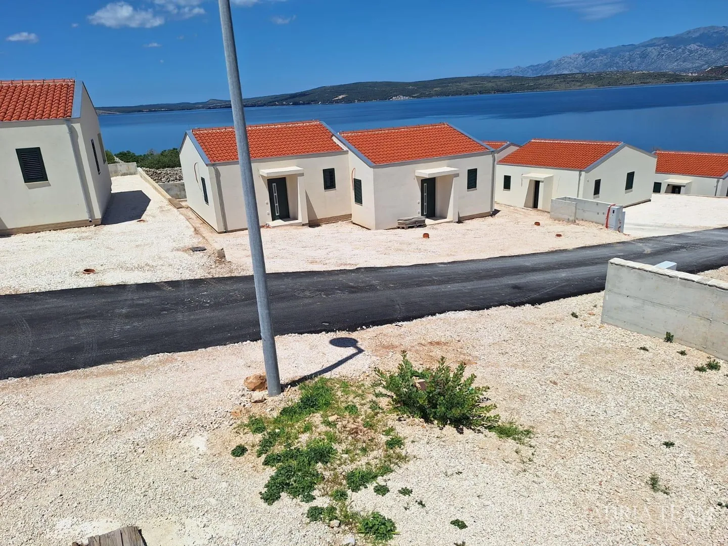 kuće u nizu s pogledom na more, 2.-4. red do mora - novigrad dalmatinski - slika 13
