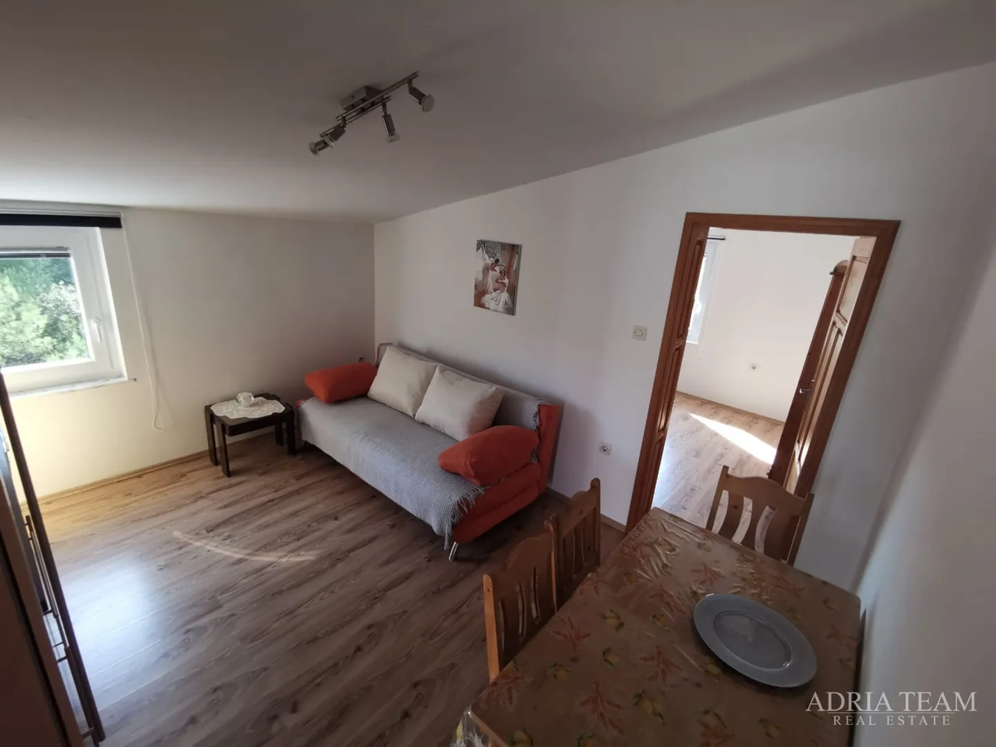apartmanska kuća s 3 apartmana - vir - slika 7