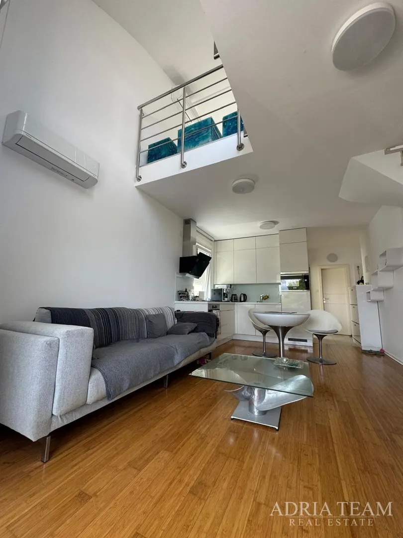 proljetna akcija!! apartman u prvom redu do mora s prekrasnim pogledom - pag, povljana - slika 2
