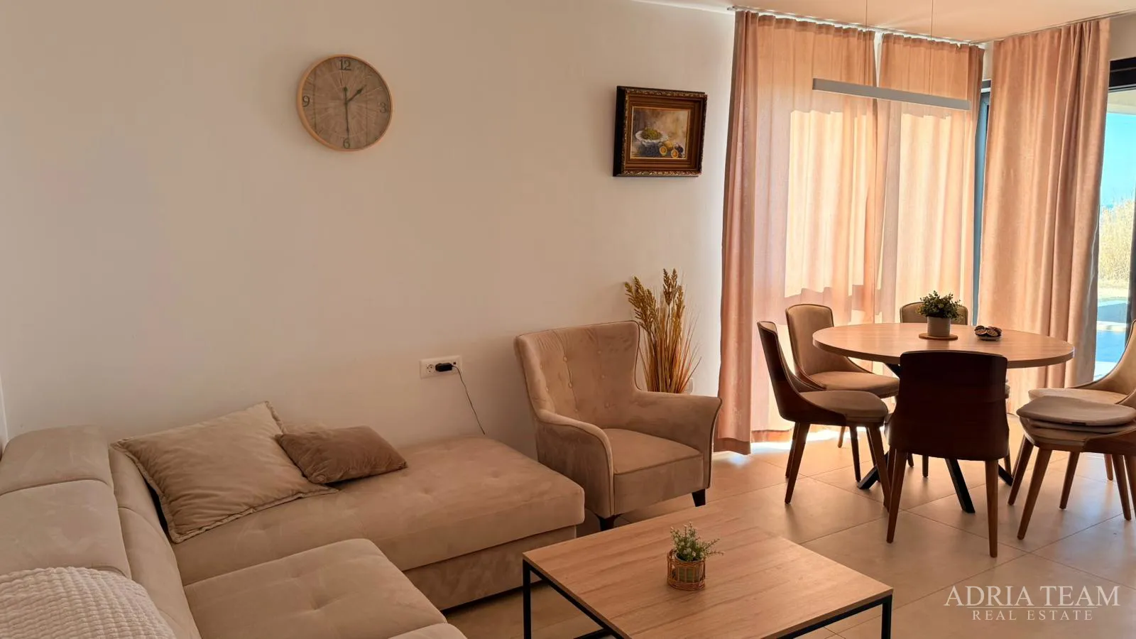 apartman prvi red do mora s bazenom - povljana, pag - slika 5