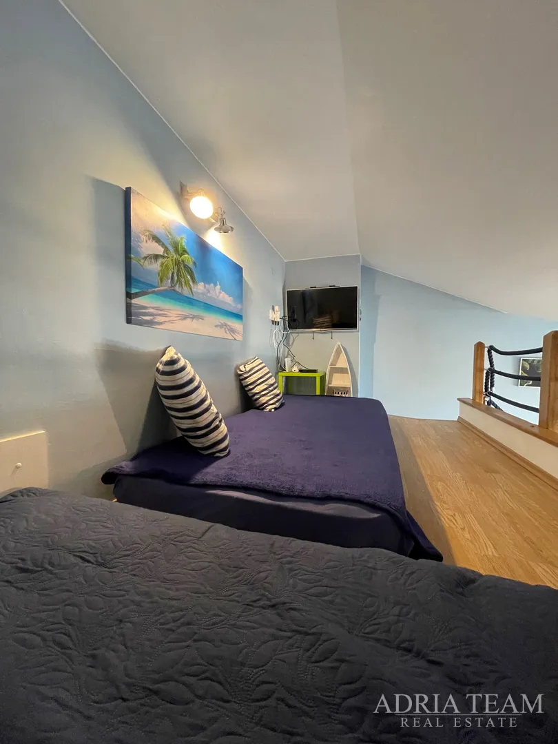 apartman, prvi red do mora, na prekrasnoj plaži s velikom terasom - turanj - slika 16