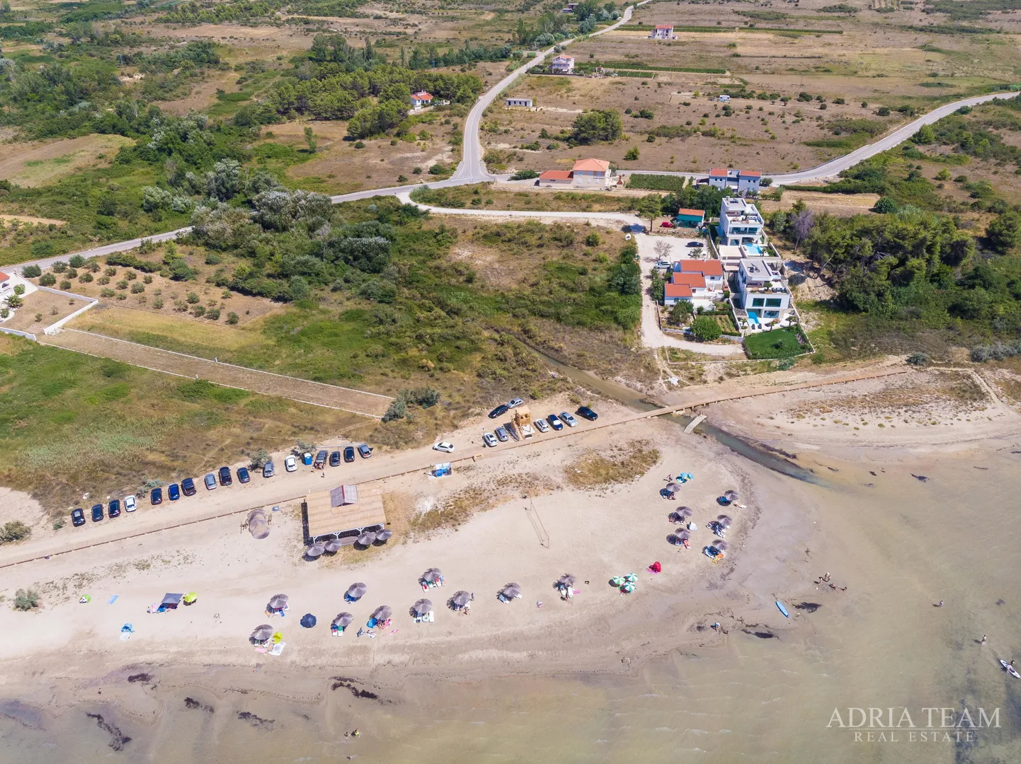 luksuzna vila u prvom redu do mora - ljubač - slika 51