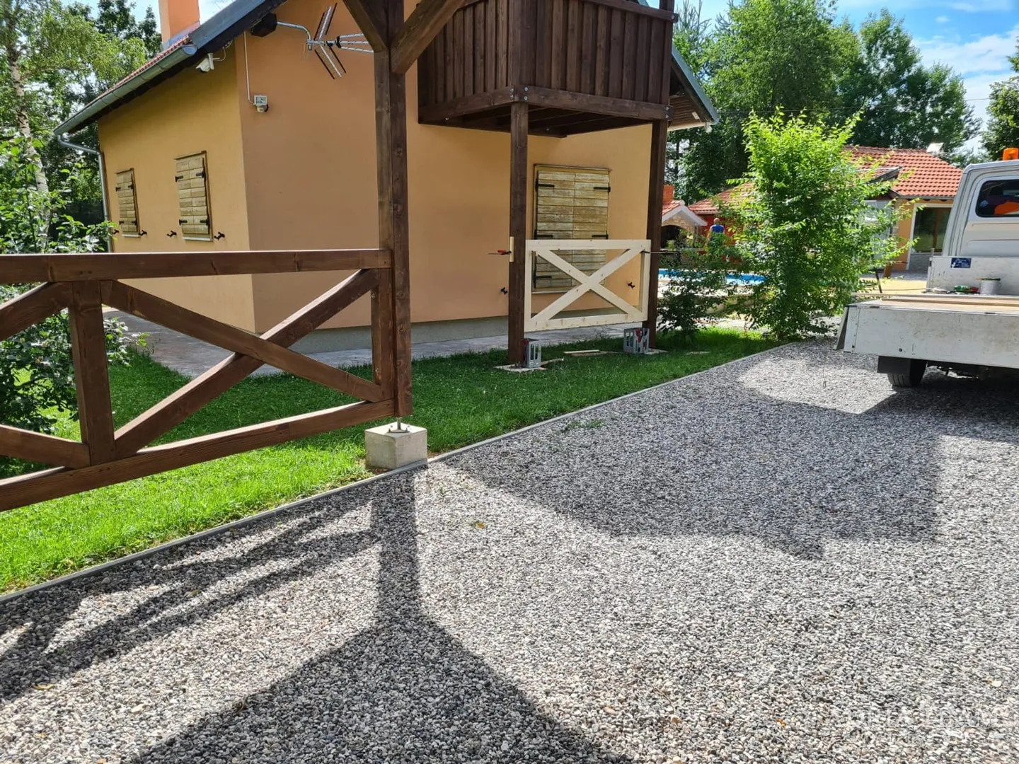 luksuzna vila s grijanim bazenom i natkrivenom terasom - 10 000 m2 zemljišta! - slika 44