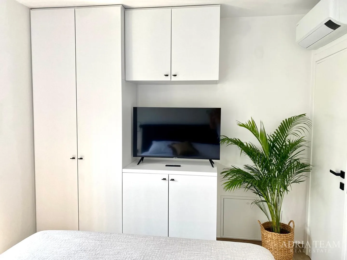 luksuzan dvoetažni apartman, prvi red do mora, novogradnja - povljana, pag - slika 5
