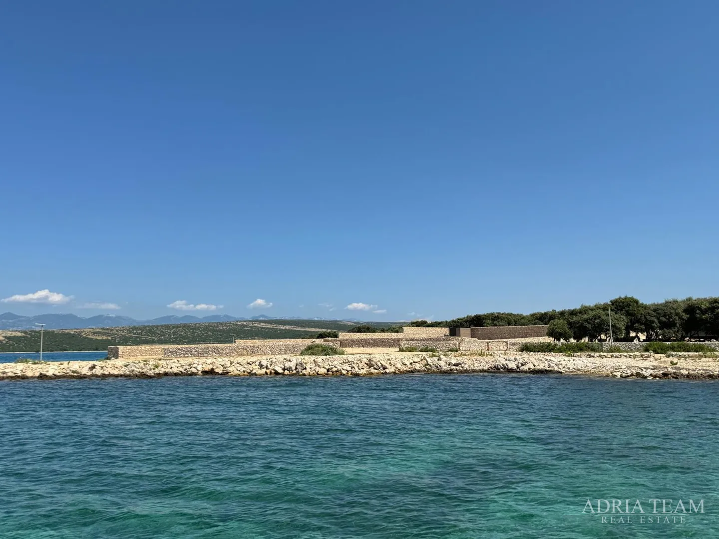 zemljište u r-zoni, prvi red do mora - kolan, pag - slika 15