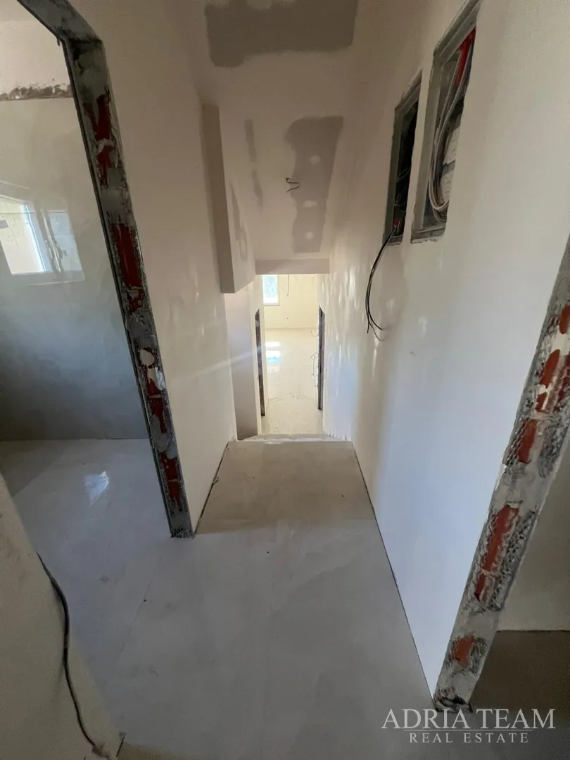 apartmani u novogradnji udaljeni 200 m od mora - seline - slika 45
