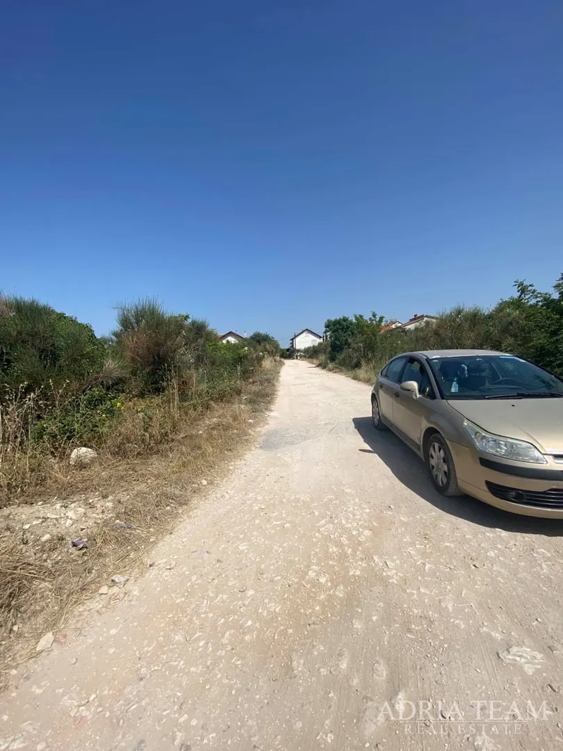 građevinsko zemljište - stambena namjena - zadar - plovanija - slika 2