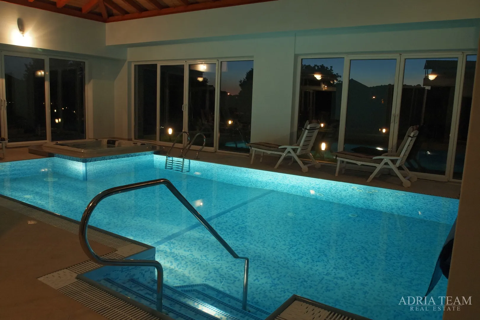 luksuzna vila 100 m od marine - betina, murter - slika 106