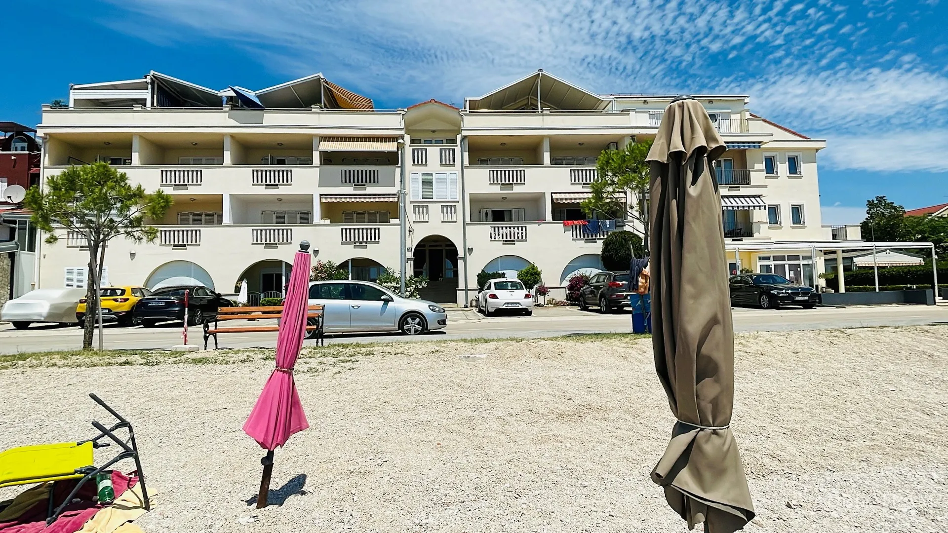 apartman, prvi red do mora, na prekrasnoj plaži s velikom terasom - turanj - slika 3