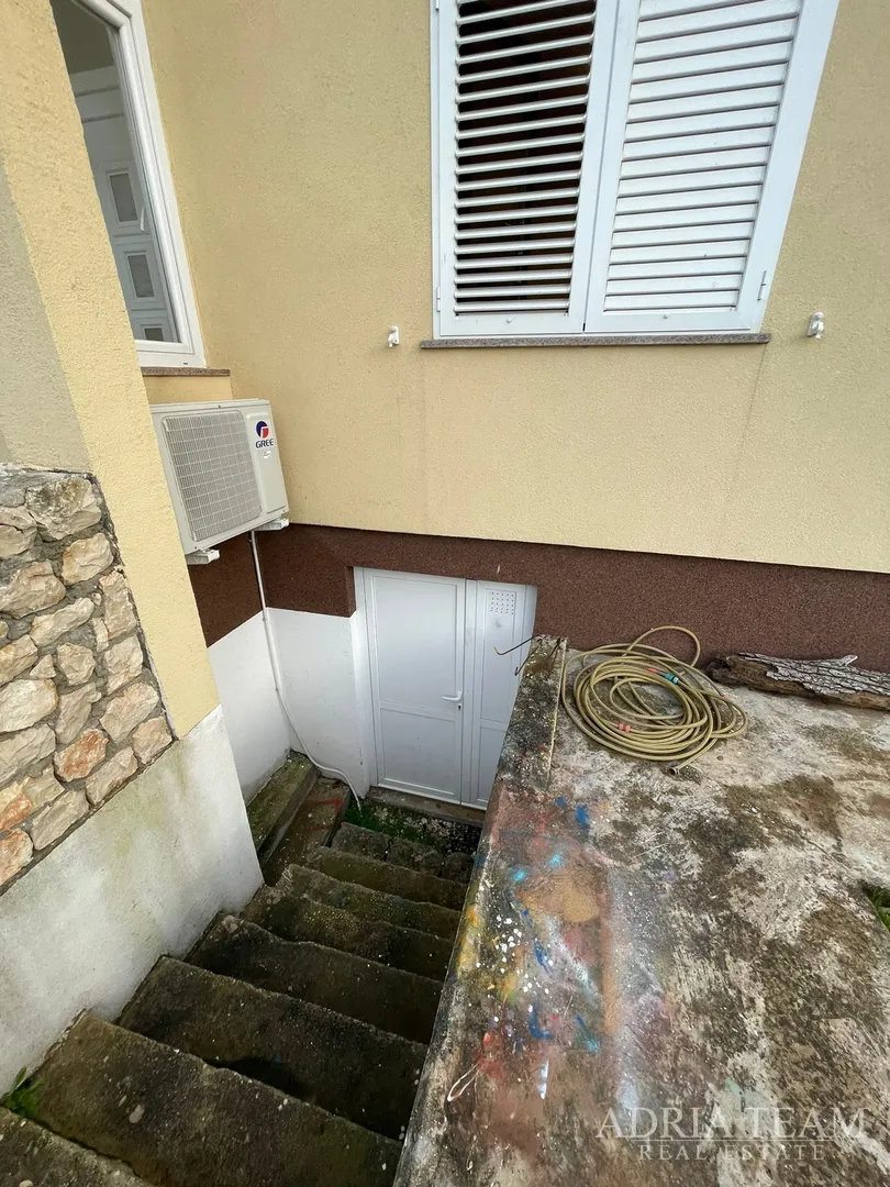 stan na prvom katu stambene zgrade - plovanija, zadar - slika 16