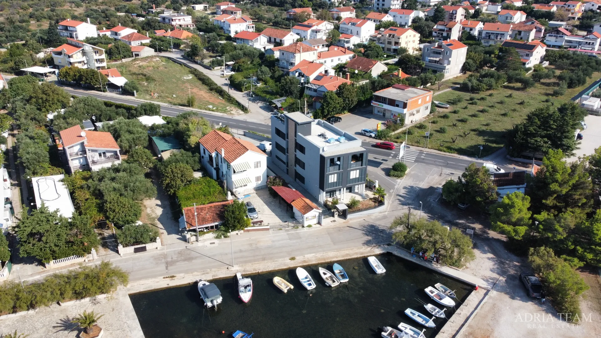 apartmani u novogradnji s pogledom na more i gratis parkingom - sukošan - slika 33