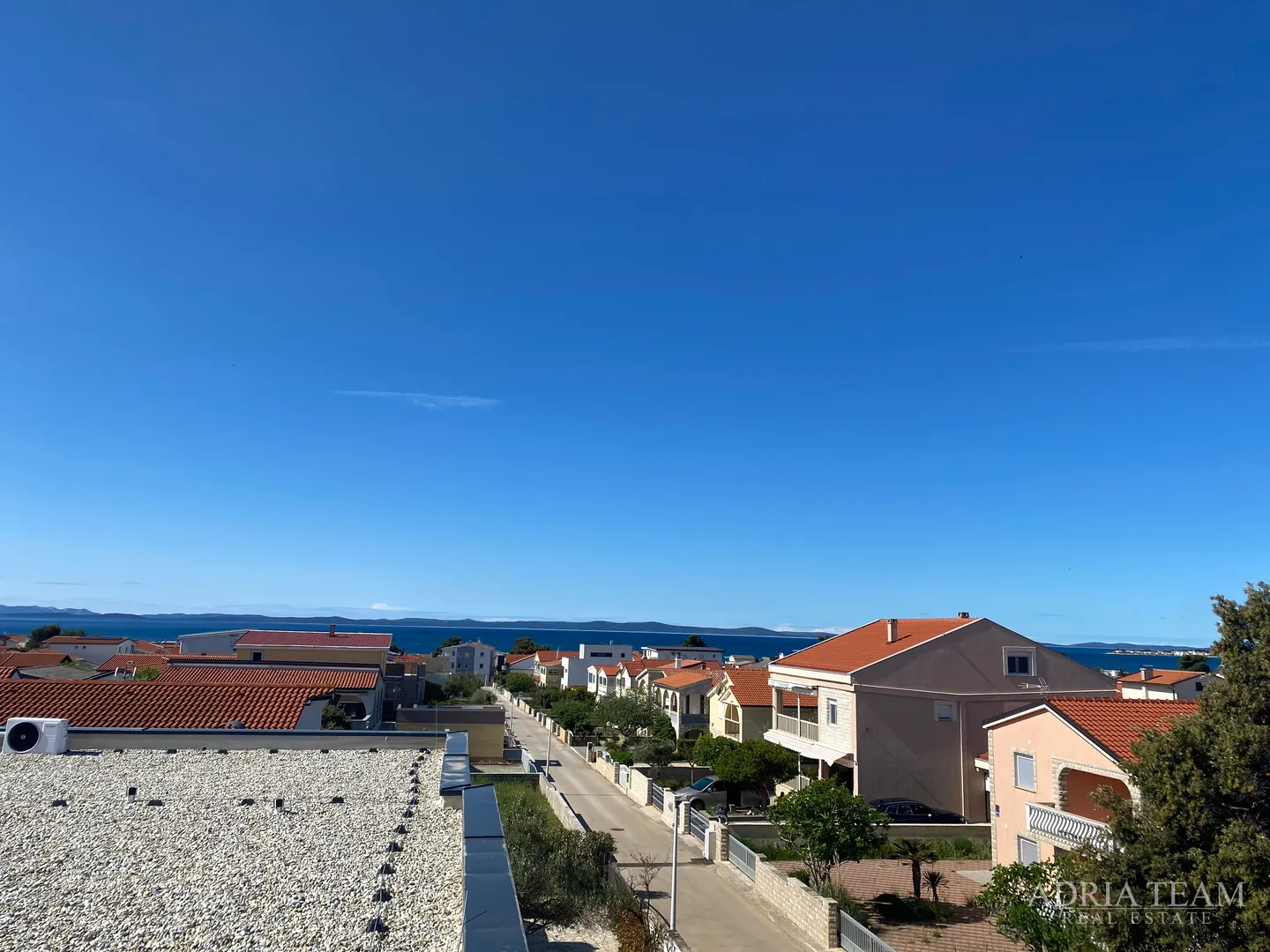 apartmani u izgradnji, vir, južna strana - slika 5