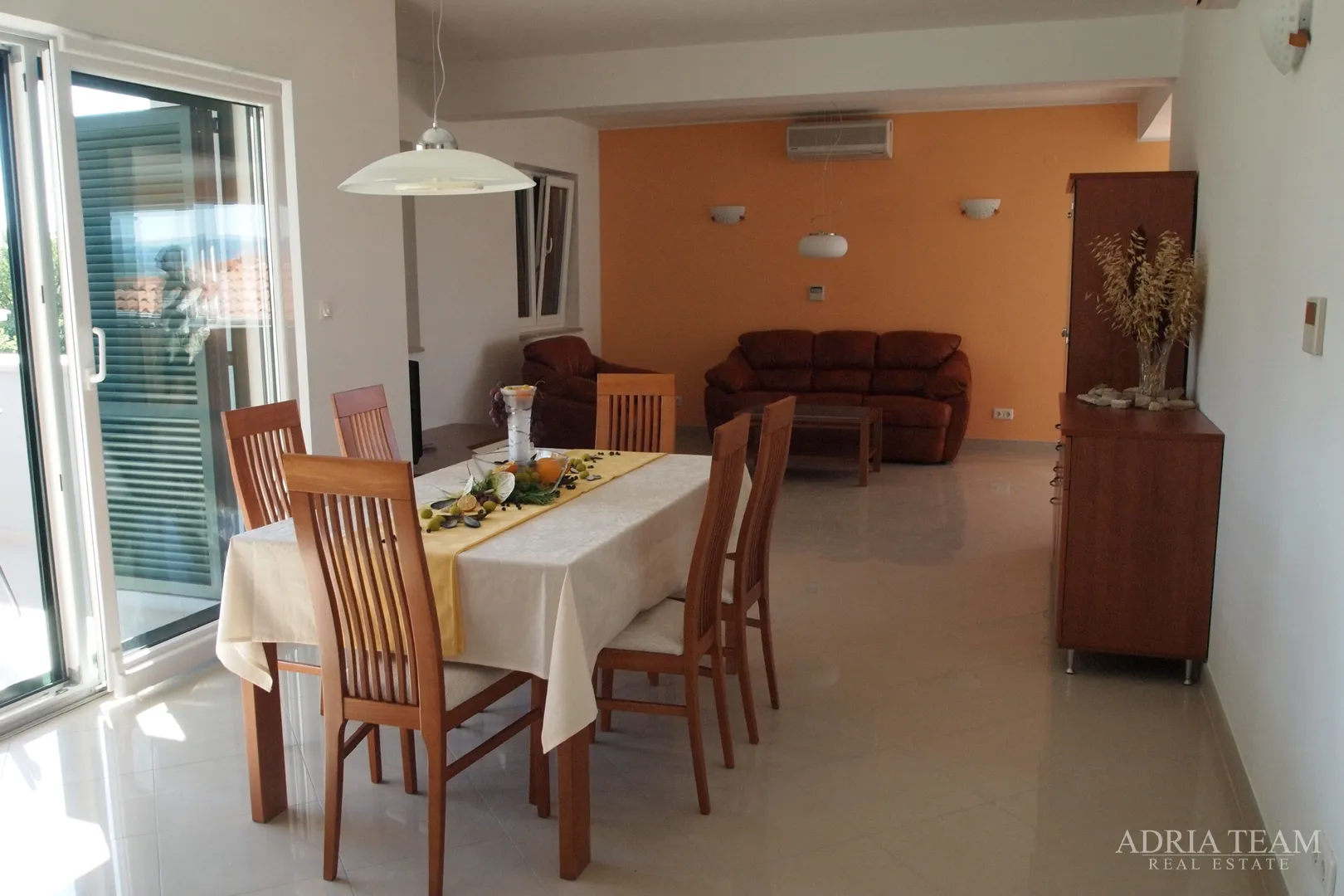 luksuzna vila 100 m od marine - betina, murter - slika 46