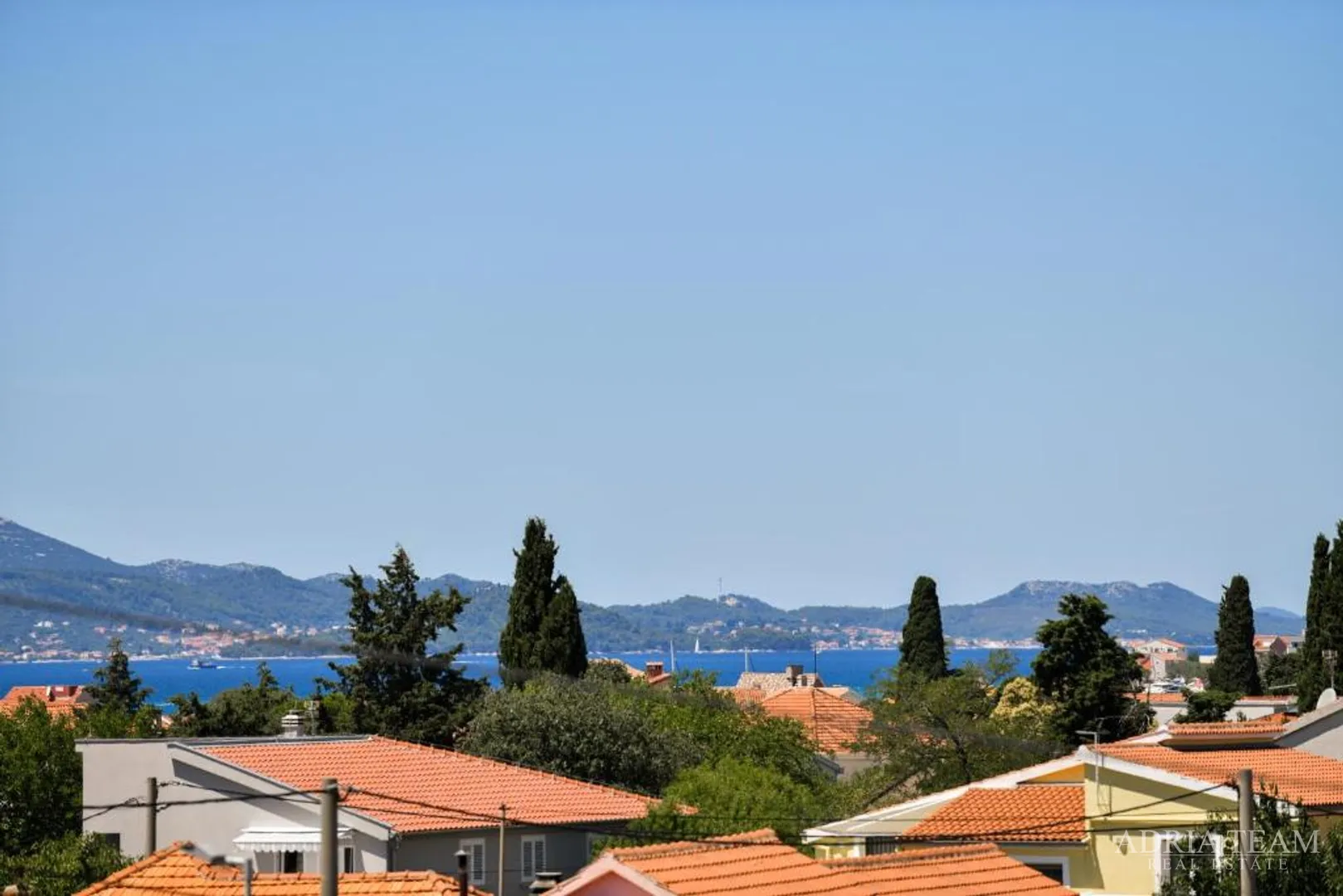 hotelski kompleks s restoranom i uhodanim poslom u turizmu, sukošan - zadar - slika 3