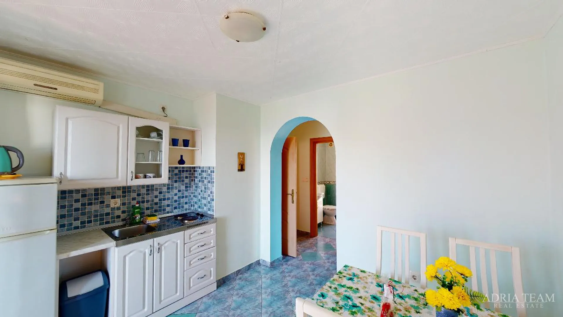hotel s konobom i krovnom terasom, 1. red do mora - sukošan - slika 63
