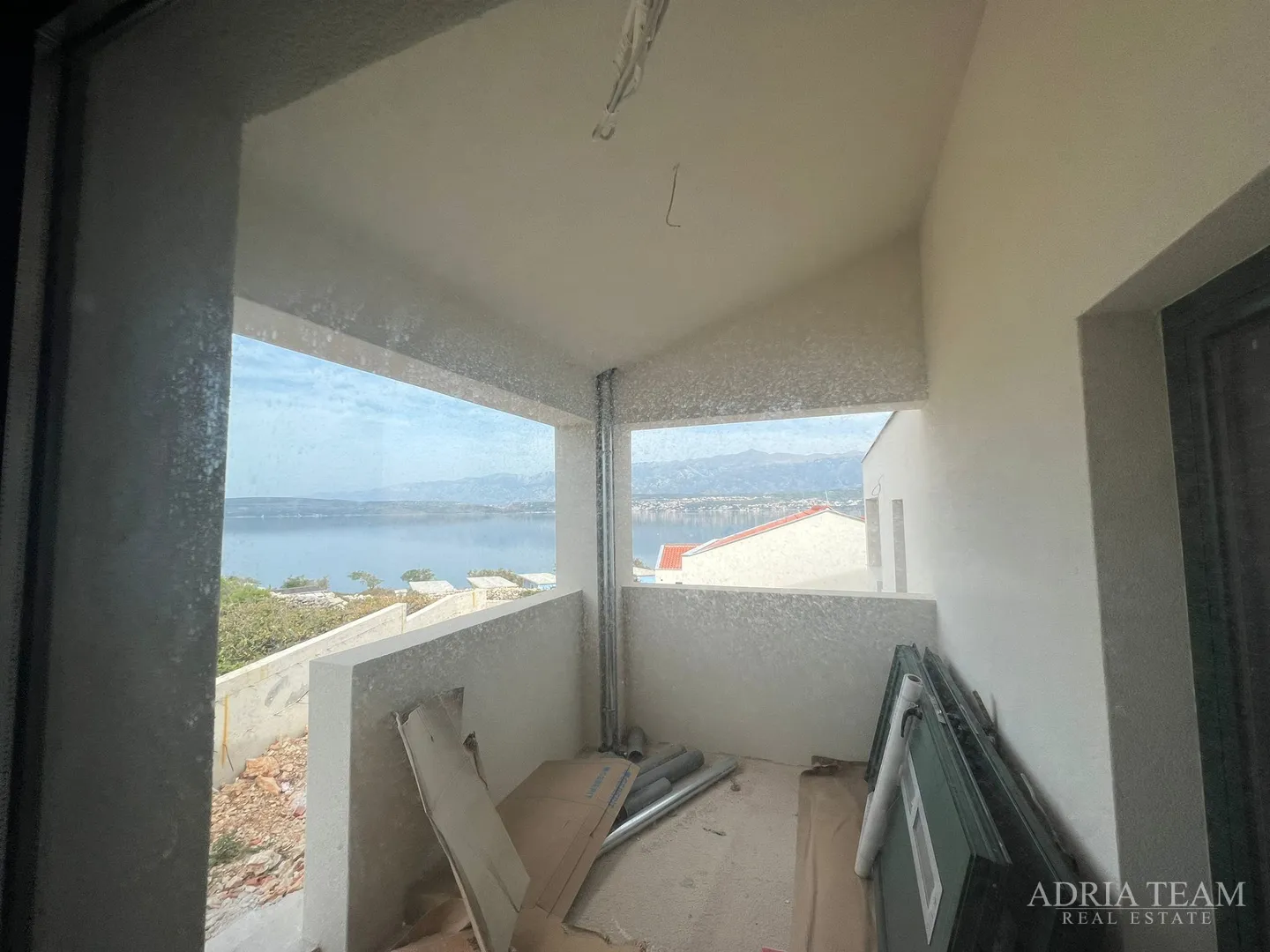 kuće u nizu s pogledom na more, 2.-4. red do mora - novigrad dalmatinski - slika 33