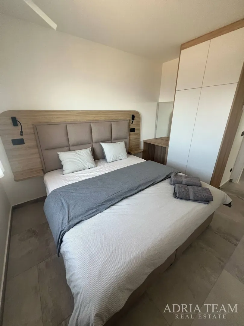 apartmani u novogradnji s otvorenim pogledom na more, maslenica - slika 8