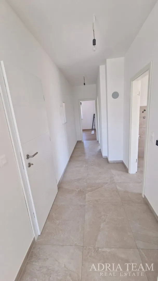 apartmani u stambenoj zgradi, novogradnja - vir - slika 23