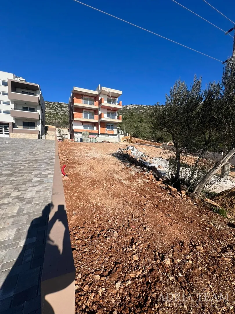 apartmani u novogradnji udaljeni 200 m od mora - seline - slika 12