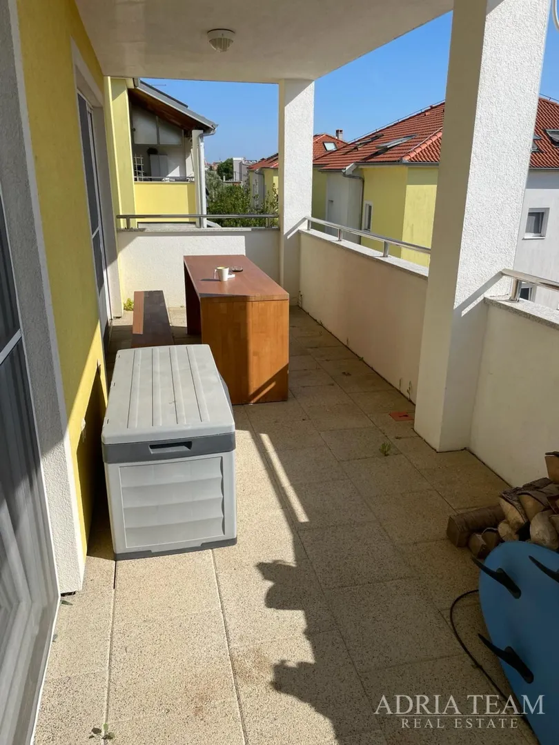 trosobni stan u blizini svih sadržaja za život - plovanija, zadar - slika 17