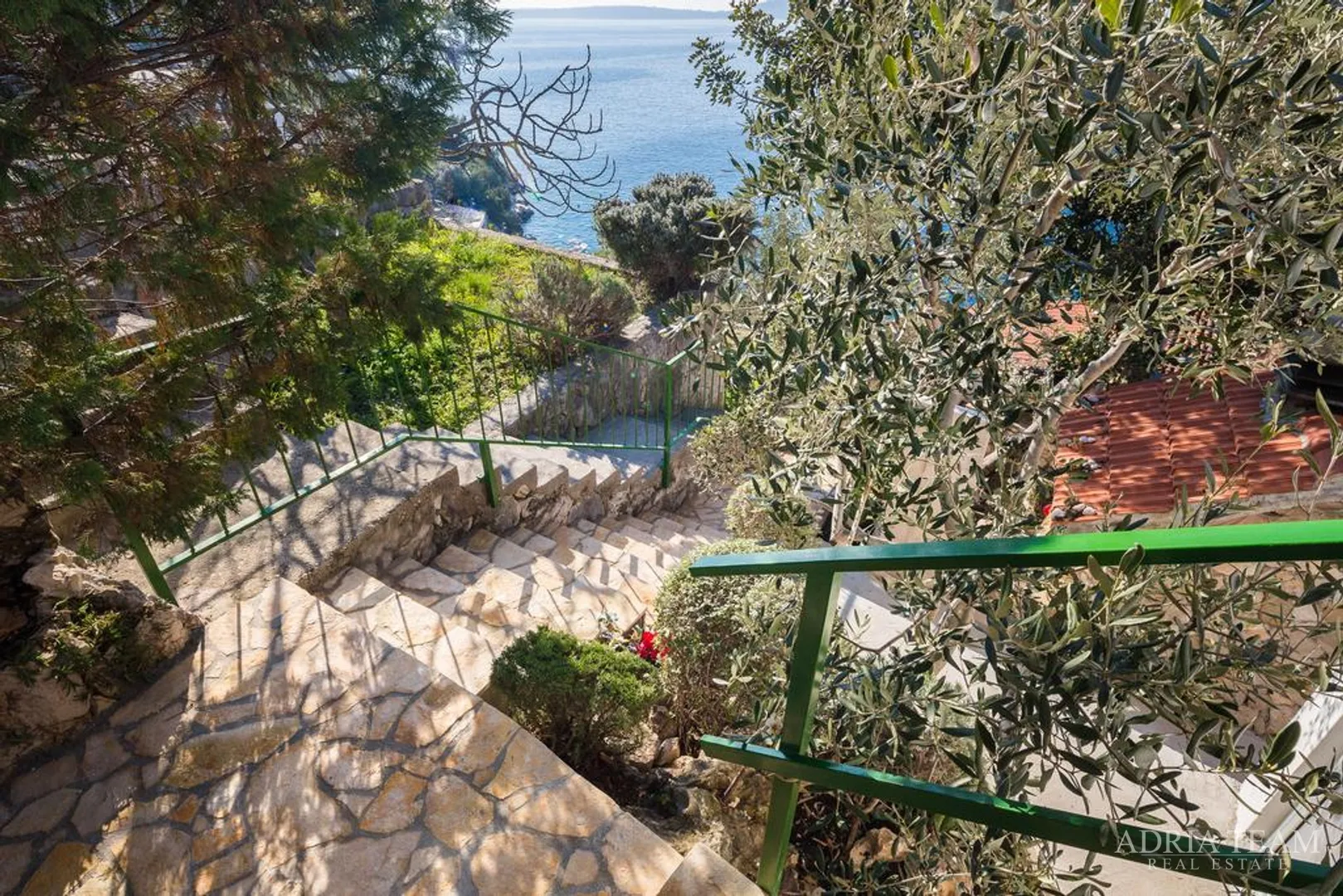 apartmanska kuća, trogir - slika 23