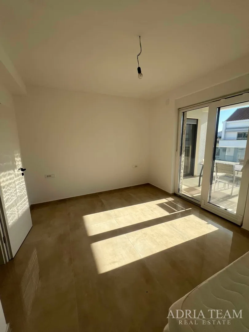 posebna ljetna akcija! apartman u stambenoj zgradi, 80 m od mora - diklo, zadar - slika 35