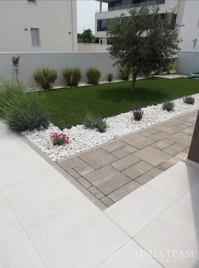 jesenska akcija! kuća za odmor s bazenom, 120 m od mora, nin - zadar - slika 46