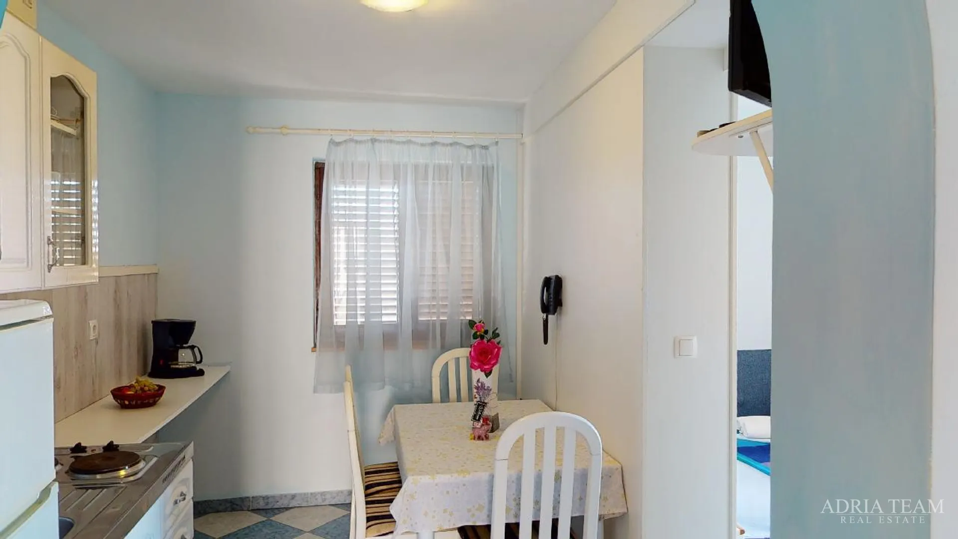 hotel s konobom i krovnom terasom, 1. red do mora - sukošan - slika 78