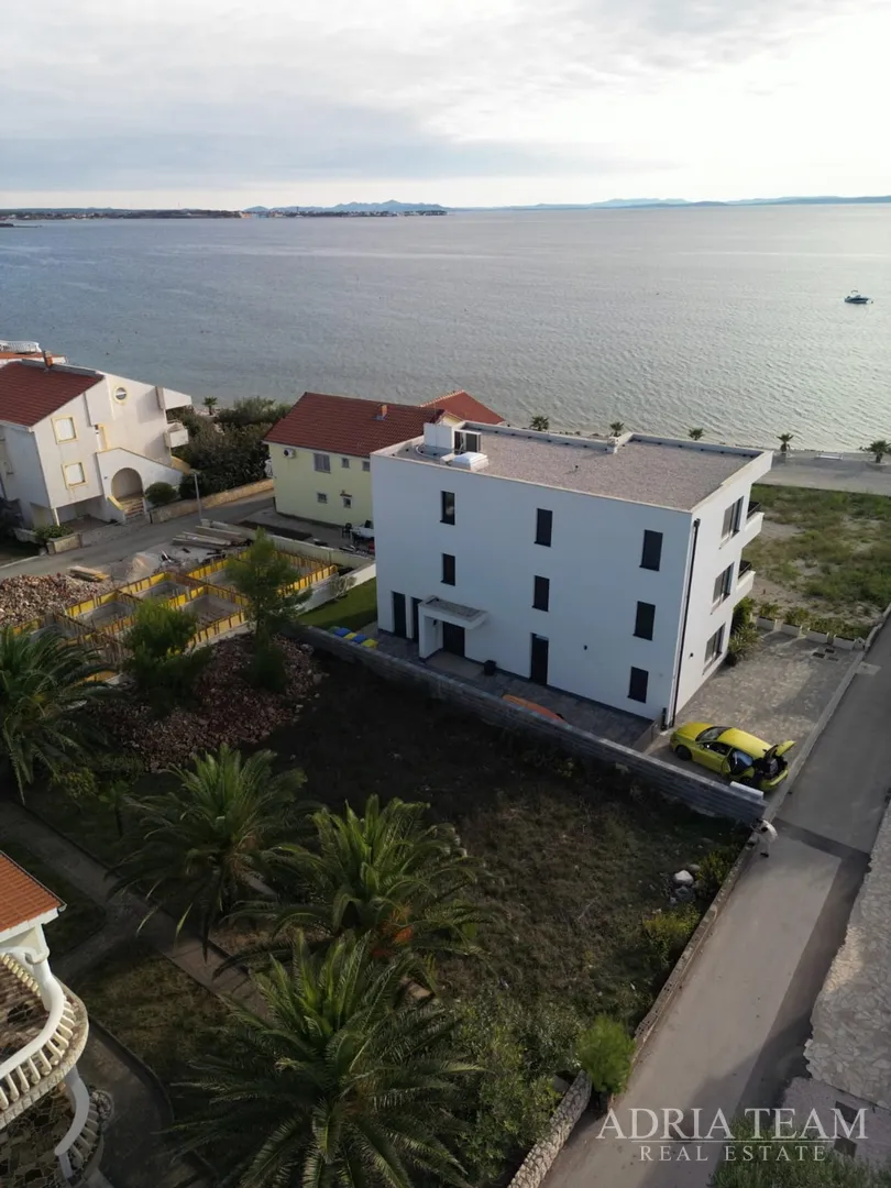apartmani udaljeni 55 m od mora, novogradnja - vir - slika 2