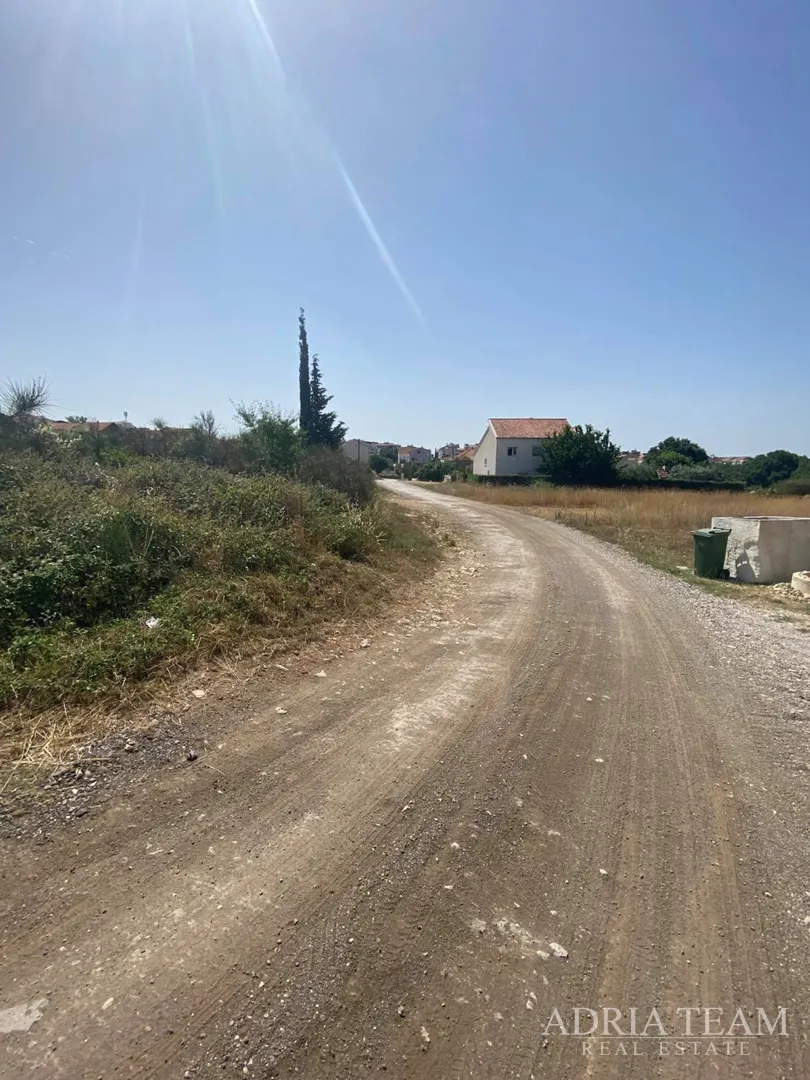 građevinsko zemljište - stambena namjena - zadar - plovanija - slika 3